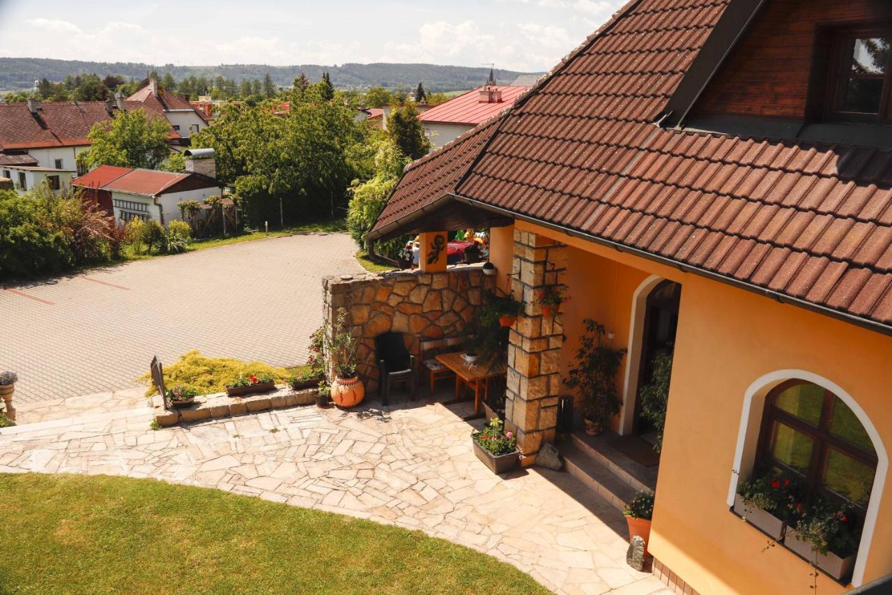 Apartman U Vagnera Dvůr Králové nad Labem Exterior foto